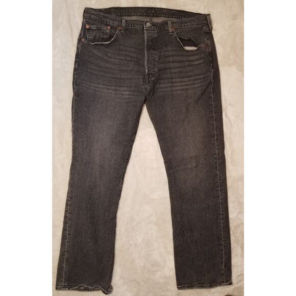 Levis 501 Jeans Mens 38x30 Black Original Fit Button Fly Dark Wash Denim Cotton - Picture 1 of 12